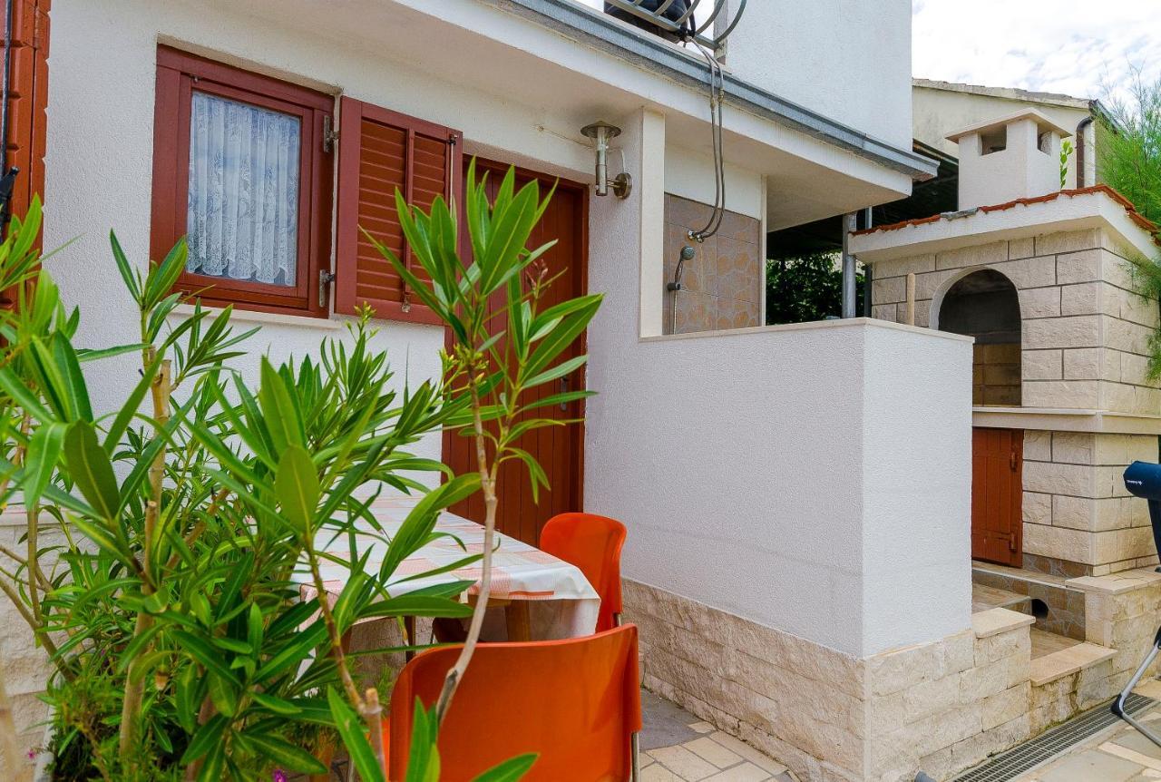Apartments Marijana Trogir Exterior foto